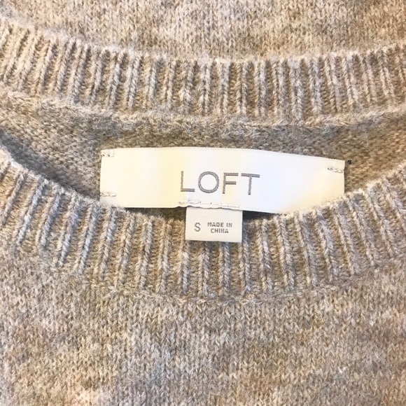 LOFT cold shoulder tan ruffle sweater size small - Picture 5 of 6